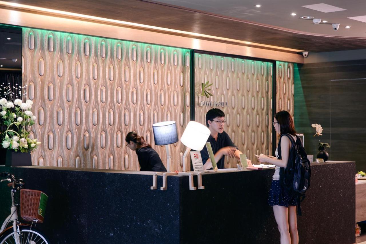 Kiwi Express Hotel - Jiuru Rd Kaohsiung Bagian luar foto